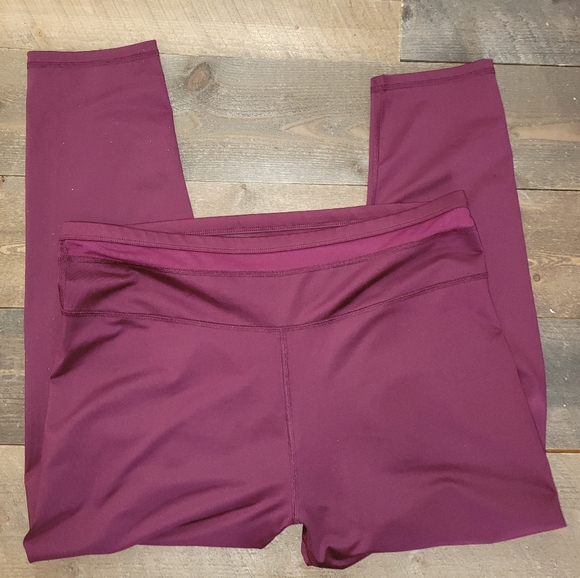 Fabletics High-Waisted Mesh PowerHold® 7/8 - Picture 2 of 5